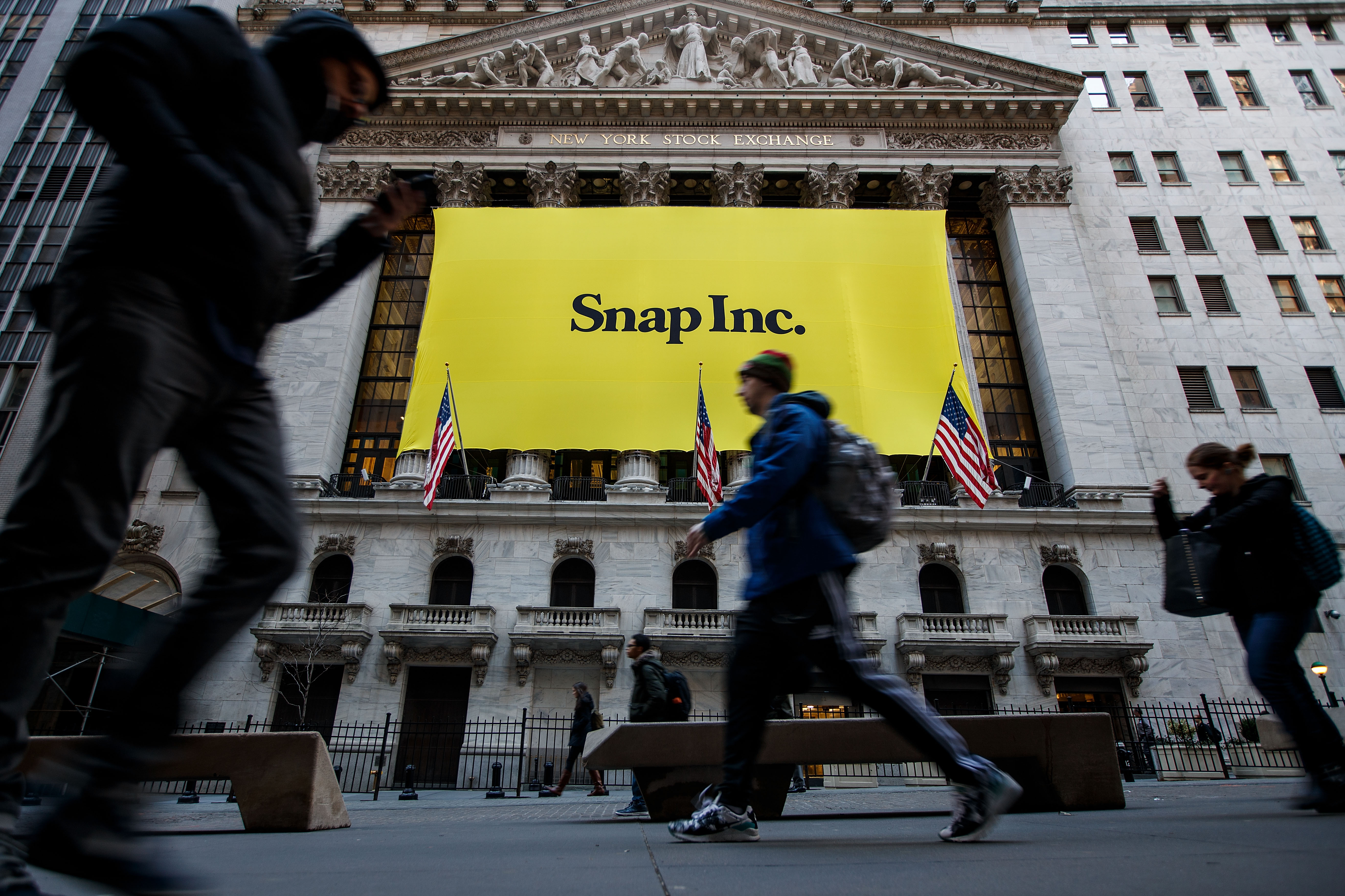 Snap and Perplexity End $400 Million AI Integration Deal